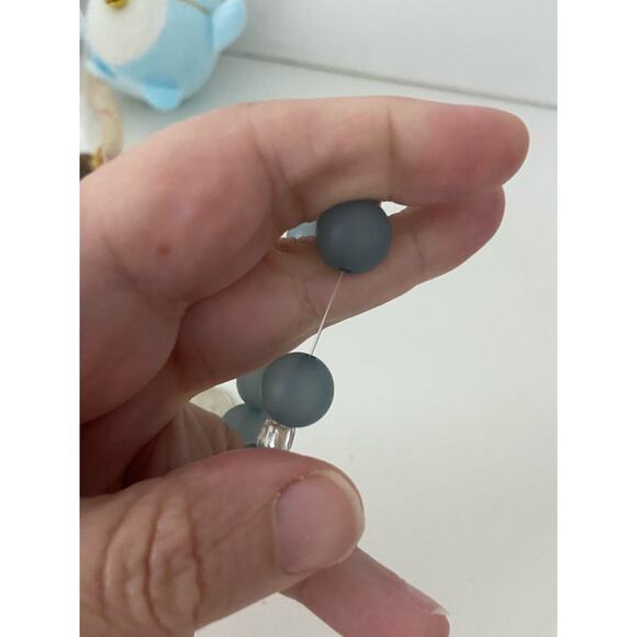 Handmade multicolor and light blue bead bracelet - Picture 2 of 4